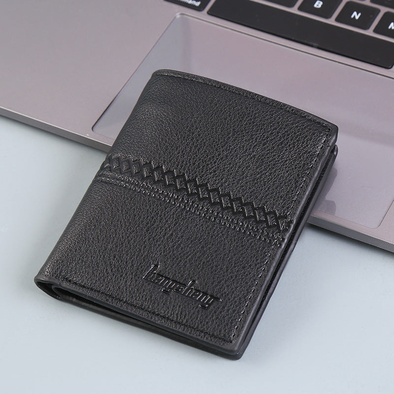 Interior de la cartera de hombre con ranuras para tarjetas